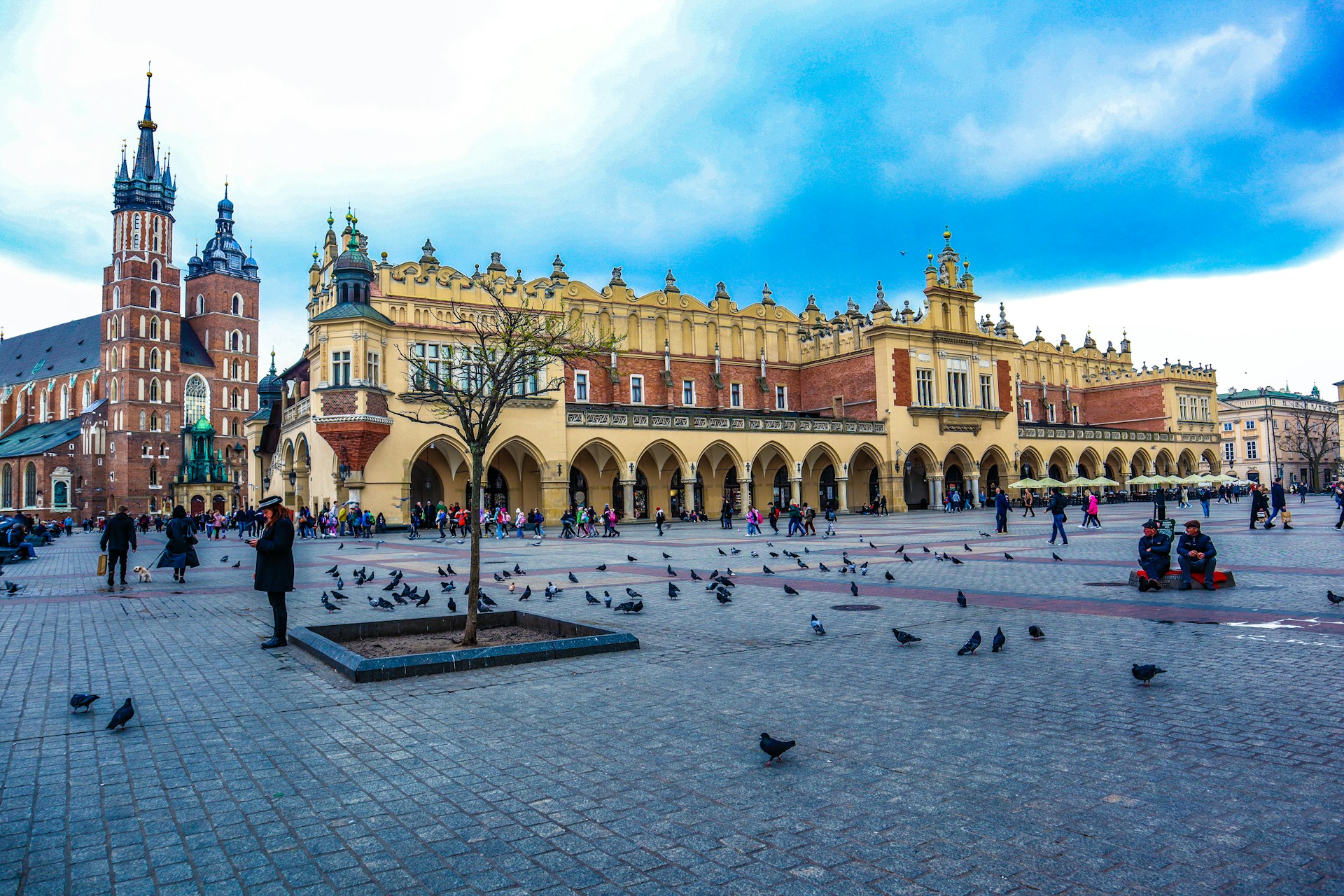 Main Market Square in Kraków with the Cloth Hall and St. Mary's Basilica